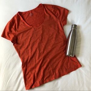 Athleta orange active t-shirt M